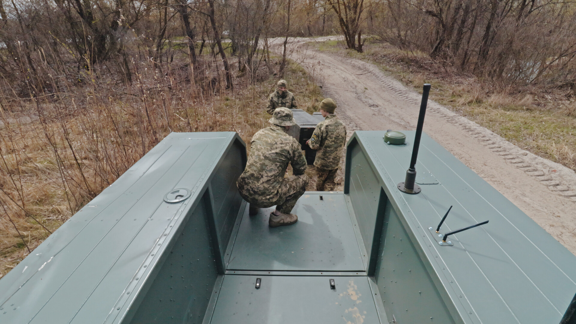 abris unmanned groiund vehicle defence vehicle uk supplier 20