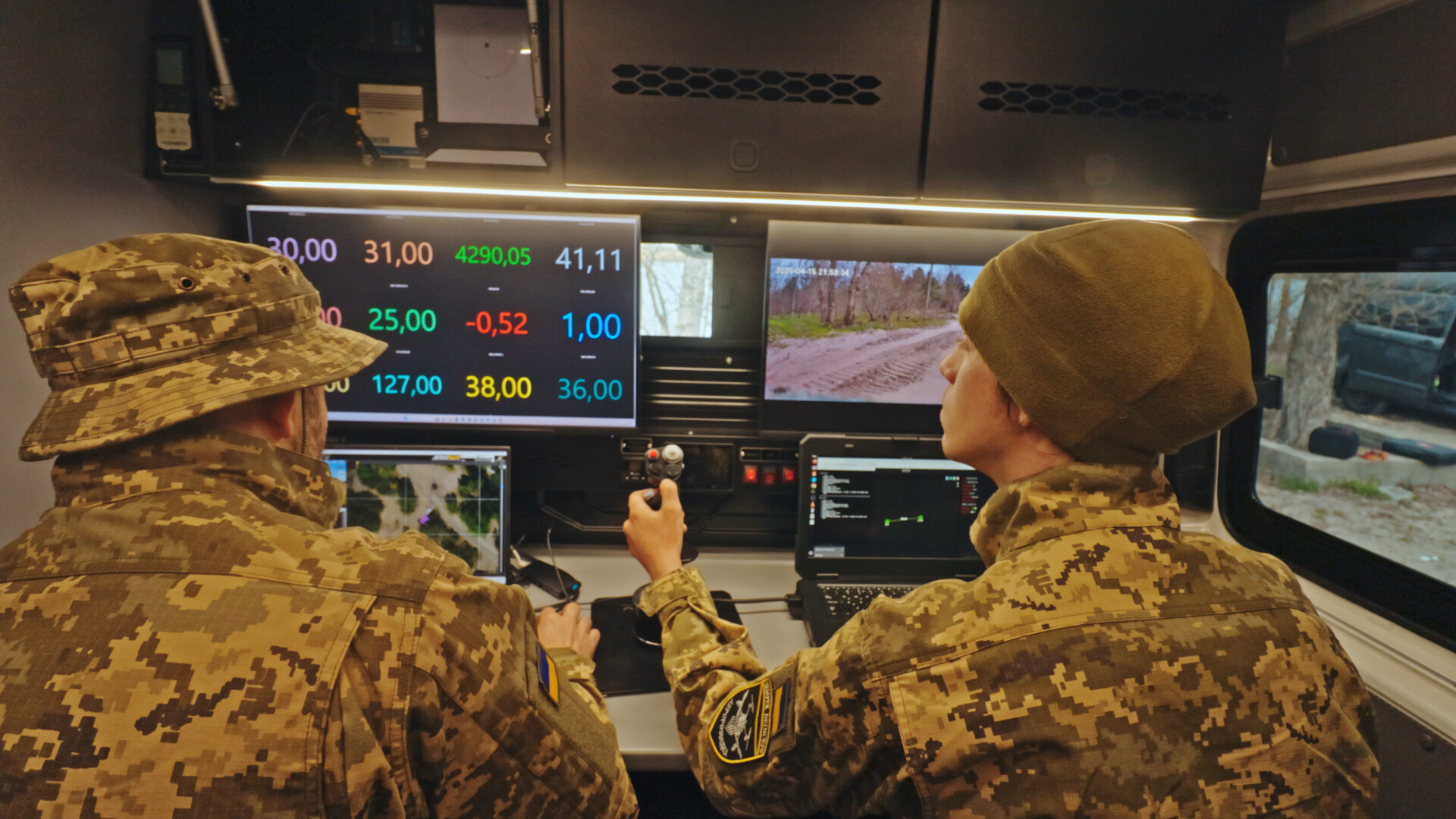 abris unmanned groiund vehicle defence vehicle uk supplier 52